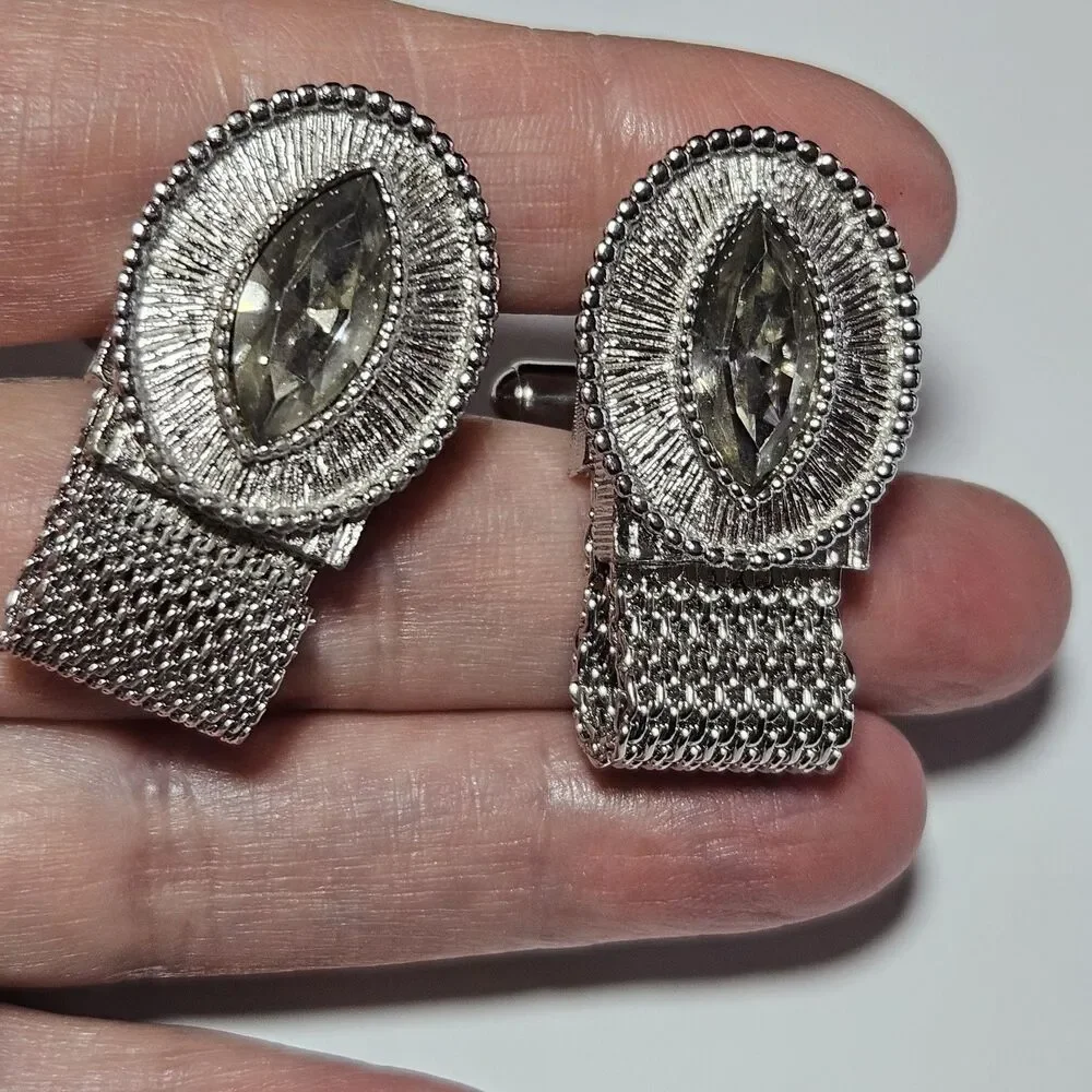 Vintage Swank Clear Marquise Shape Rhine Wrap Around Mesh Silver Tone Cuff Links